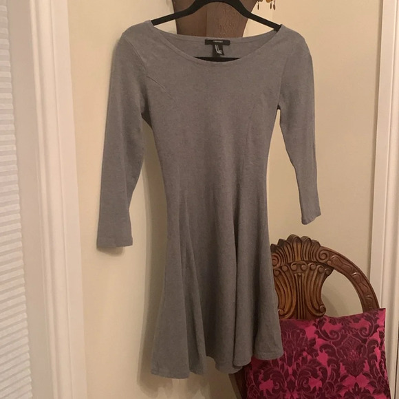 FOREVER 21/WOMENS SCOOP NECK 3/4 SLEEVE GRAY KNIT DRESS/SMALL - Picture 5 of 8